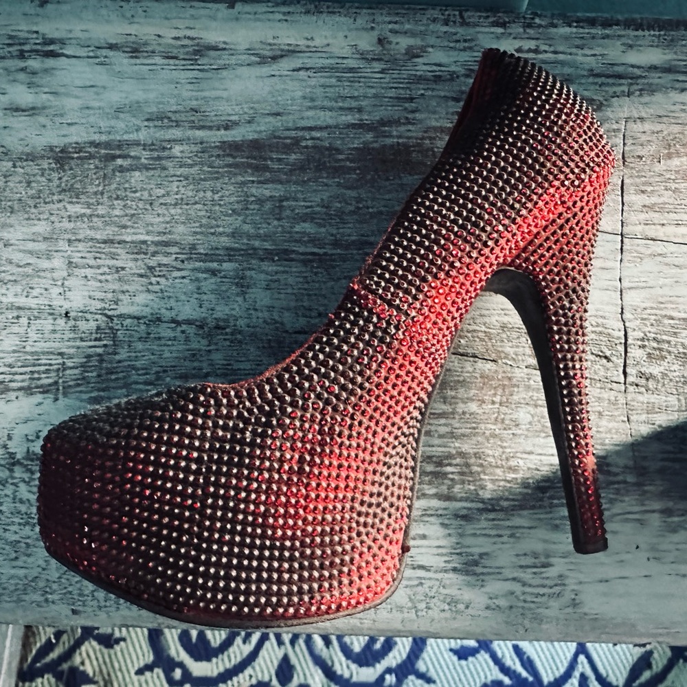 Red & black distressed Rhinestone Platform Heels, worn once in a fashion show,